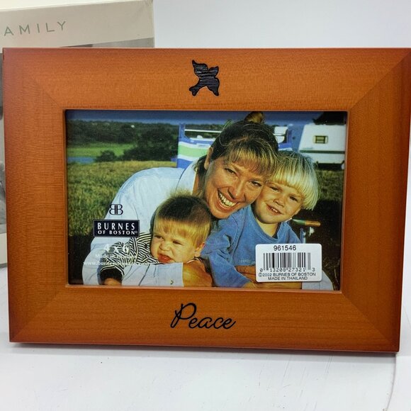 Vtg Burnes Of Boston 4x6 Photo "Peace" Wood Picture Frame With Dove Icon NEW NOS - Picture 2 of 10